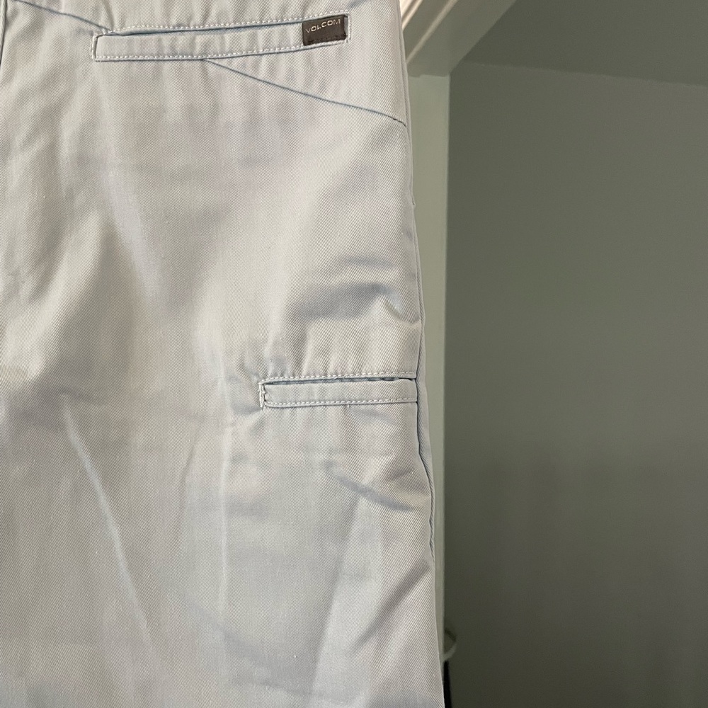 Volcom boys shorts. Waist size is 29. Light blue color - Picture 3 of 4